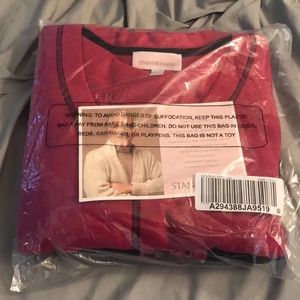 NWT petite large fleece sleepwear set